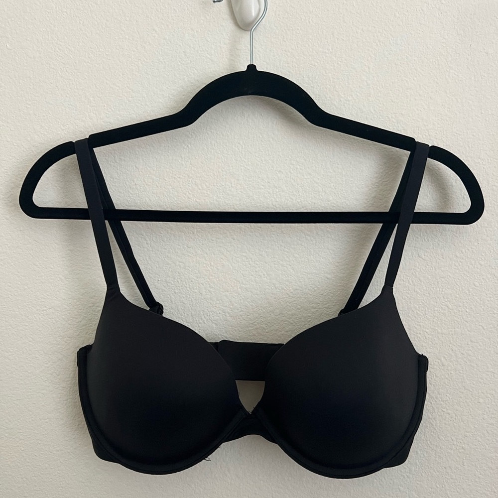 Skims Fits Everybody Push Up Bra